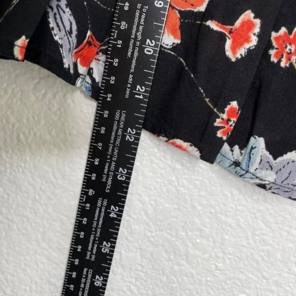 Patrons of Peace Women's Size M Floral Casual Pullover Sleeveless V-Neck Blouse - Picture 5 of 15